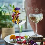 Treehouse Hotel London